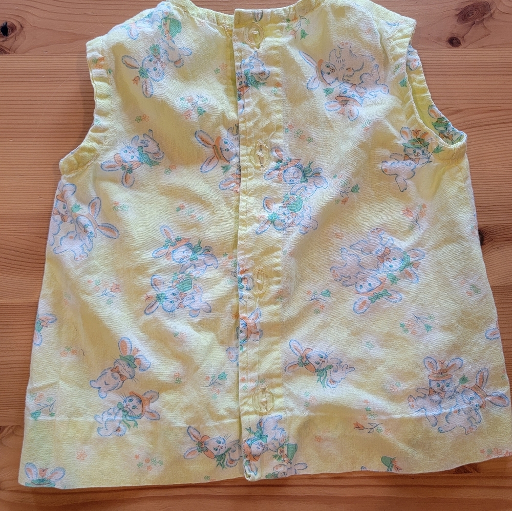 Vintage Baby Top~ 6-12 months